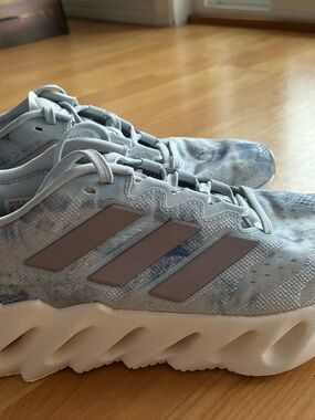 adidas Pale Blue and White Wave-Textured Running Sneakers